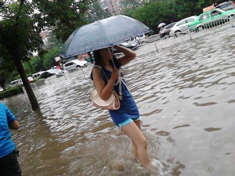 紧急|华北地区暴雨刷屏,收起看海的心,这些事一定要知道
